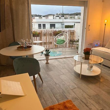 Апартаменты Apartamento Mar Сиджес Экстерьер фото