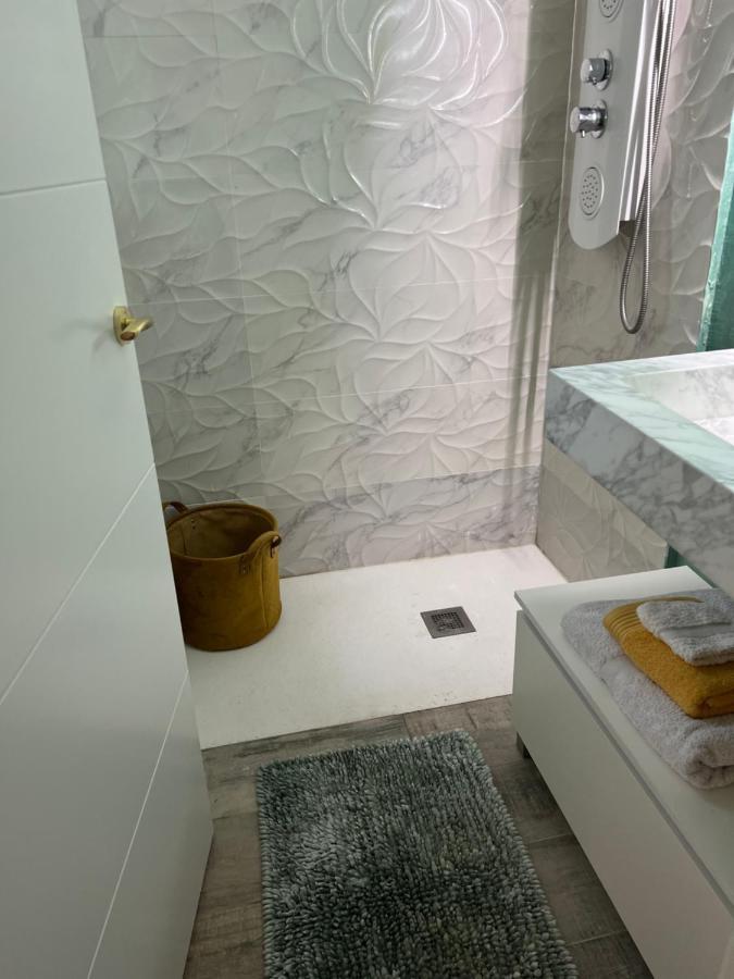 Апартаменты Apartamento Mar Сиджес Экстерьер фото