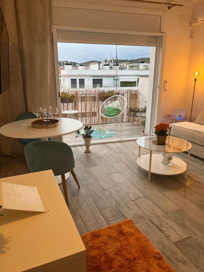 Апартаменты Apartamento Mar Сиджес Экстерьер фото